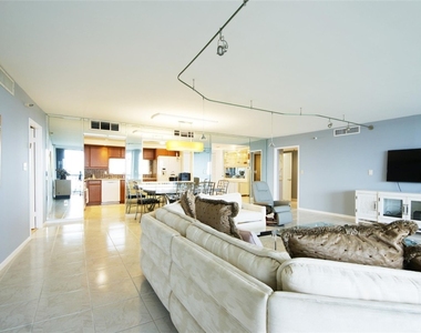 2480 Presidential Way - Photo Thumbnail 9