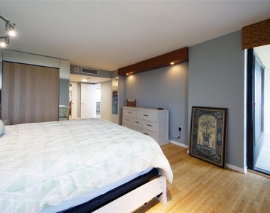 2480 Presidential Way - Photo Thumbnail 20