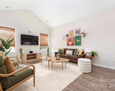 107 Robinson Street - Photo Thumbnail 36