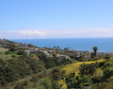 1515 Tahiti Avenue - Photo Thumbnail 44