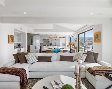 1515 Tahiti Avenue - Photo Thumbnail 16