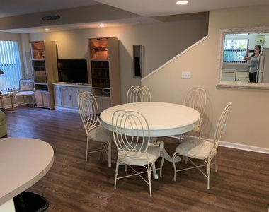 49 Uno Lago Drive - Photo Thumbnail 4