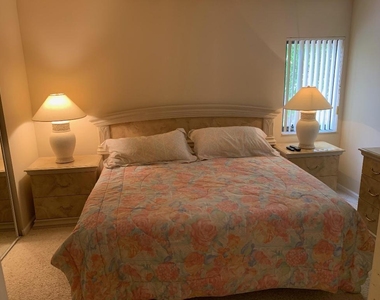 49 Uno Lago Drive - Photo Thumbnail 10