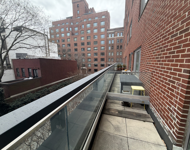 Columbia Heights - Photo Thumbnail 8