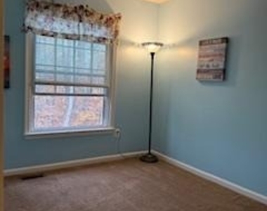 11598 Overleigh Drive - Photo Thumbnail 10