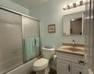 11598 Overleigh Drive - Photo Thumbnail 8