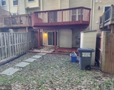 11598 Overleigh Drive - Photo Thumbnail 15