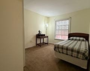 11598 Overleigh Drive - Photo Thumbnail 9