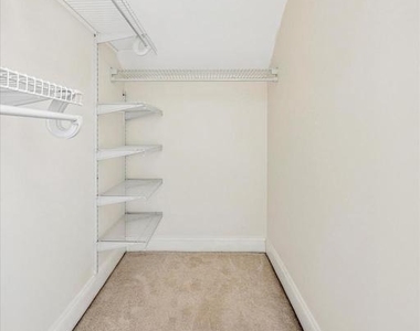 5449 Ridge Avenue - Photo Thumbnail 8