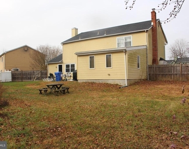 219 Meadow Drive - Photo Thumbnail 46
