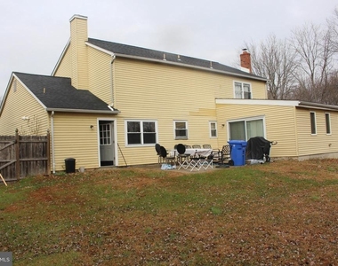 219 Meadow Drive - Photo Thumbnail 45