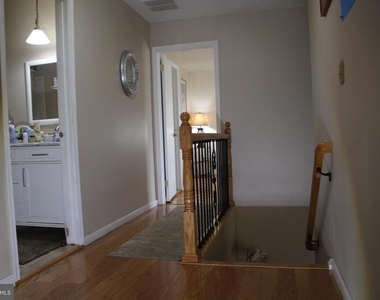 219 Meadow Drive - Photo Thumbnail 57