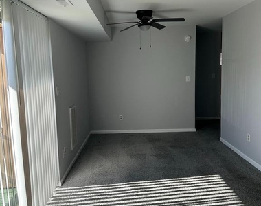 7617 Fontainebleau Drive - Photo Thumbnail 5