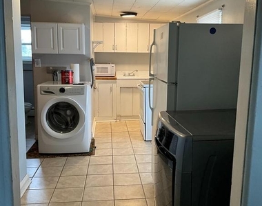 1314 Dorchester Avenue - Photo Thumbnail 2