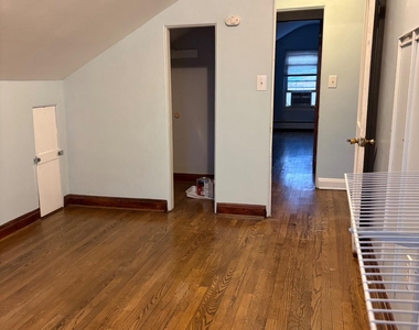 1314 Dorchester Avenue - Photo Thumbnail 5