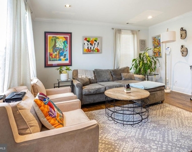 1659 Holbrook Street Ne - Photo Thumbnail 3