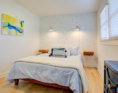 620 Belmont Ave - Photo Thumbnail 10