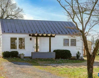 620 Belmont Ave - Photo Thumbnail 1