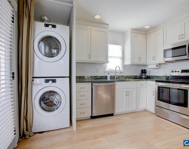 620 Belmont Ave - Photo Thumbnail 6