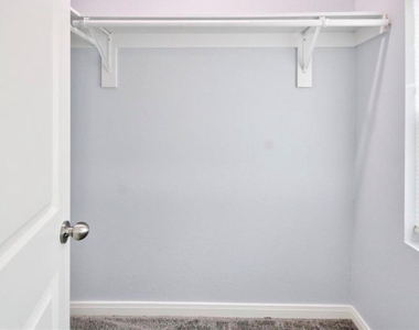 3510 Oleander Avenue - Photo Thumbnail 26