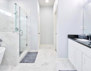 3510 Oleander Avenue - Photo Thumbnail 15
