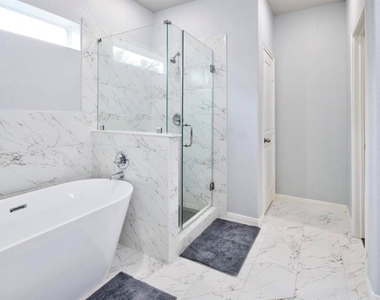 3510 Oleander Avenue - Photo Thumbnail 16