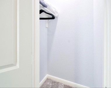 3510 Oleander Avenue - Photo Thumbnail 28