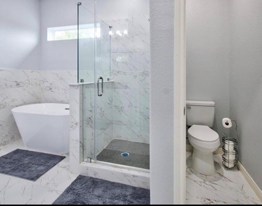 3510 Oleander Avenue - Photo Thumbnail 18