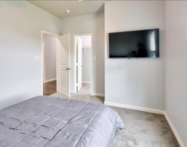 3510 Oleander Avenue - Photo Thumbnail 24