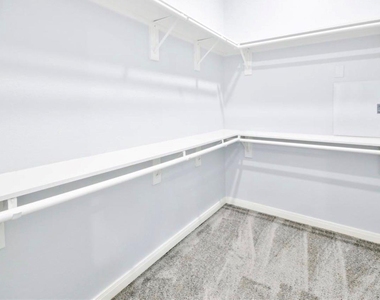 3510 Oleander Avenue - Photo Thumbnail 20