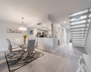 820 Meadowland Drive - Photo Thumbnail 20