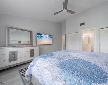 820 Meadowland Drive - Photo Thumbnail 9