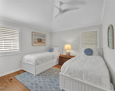 255 2nd Avenue N - Photo Thumbnail 25