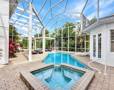 255 2nd Avenue N - Photo Thumbnail 29
