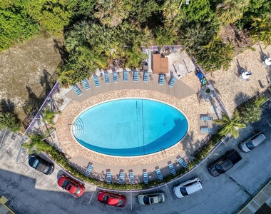 3315 58th Avenue S - Photo Thumbnail 27