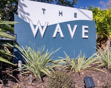 3315 58th Avenue S - Photo Thumbnail 1
