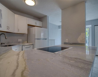 3315 58th Avenue S - Photo Thumbnail 7