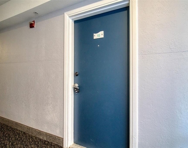 3315 58th Avenue S - Photo Thumbnail 2