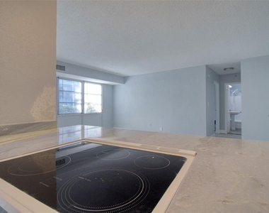 3315 58th Avenue S - Photo Thumbnail 13