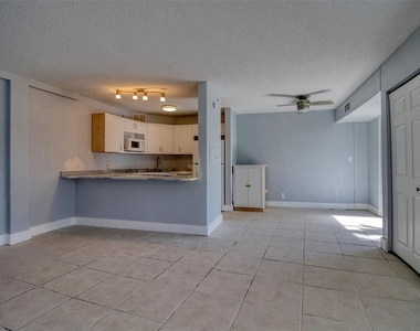 3315 58th Avenue S - Photo Thumbnail 6