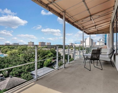525 E Jackson Street - Photo Thumbnail 42