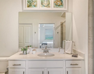 12180 Wellen Golf Street - Photo Thumbnail 25
