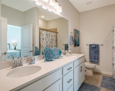 12180 Wellen Golf Street - Photo Thumbnail 29