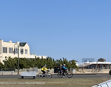 209 4th Avenue - Photo Thumbnail 27