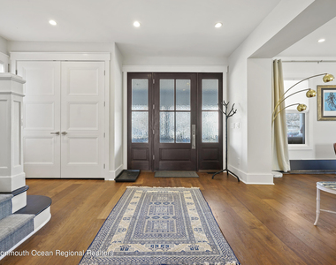 502 Sixth Avenue - Photo Thumbnail 3