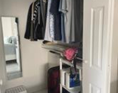 2821 Somerset Drive - Photo Thumbnail 6