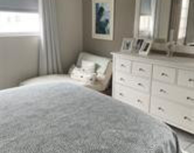 2821 Somerset Drive - Photo Thumbnail 5