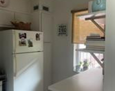 2821 Somerset Drive - Photo Thumbnail 2