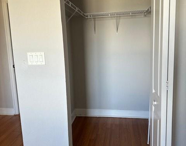 1830 Radius Drive - Photo Thumbnail 16