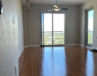 1830 Radius Drive - Photo Thumbnail 5